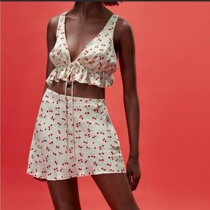 Zara satin mini skirt